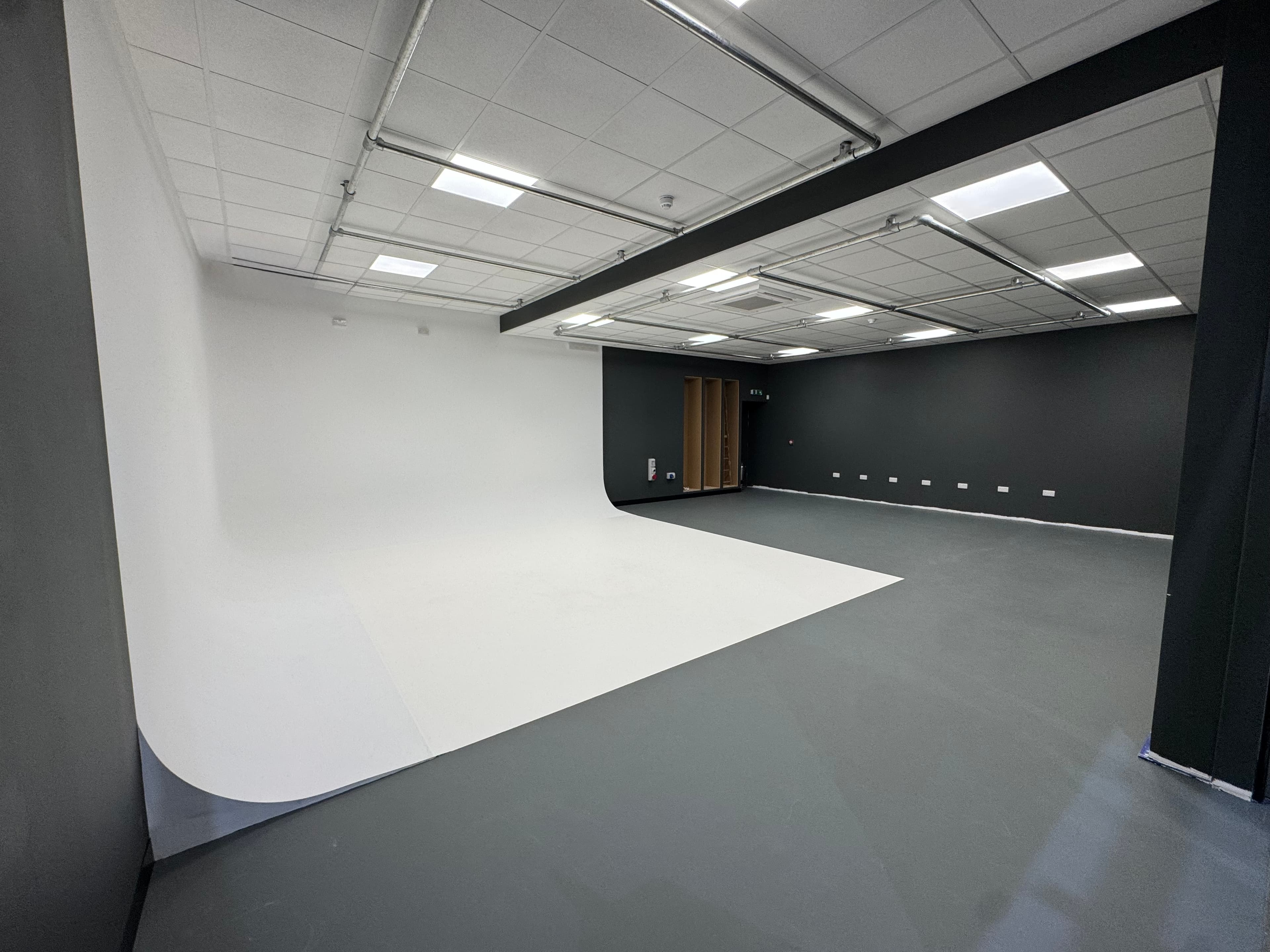 Inside Infinity cove