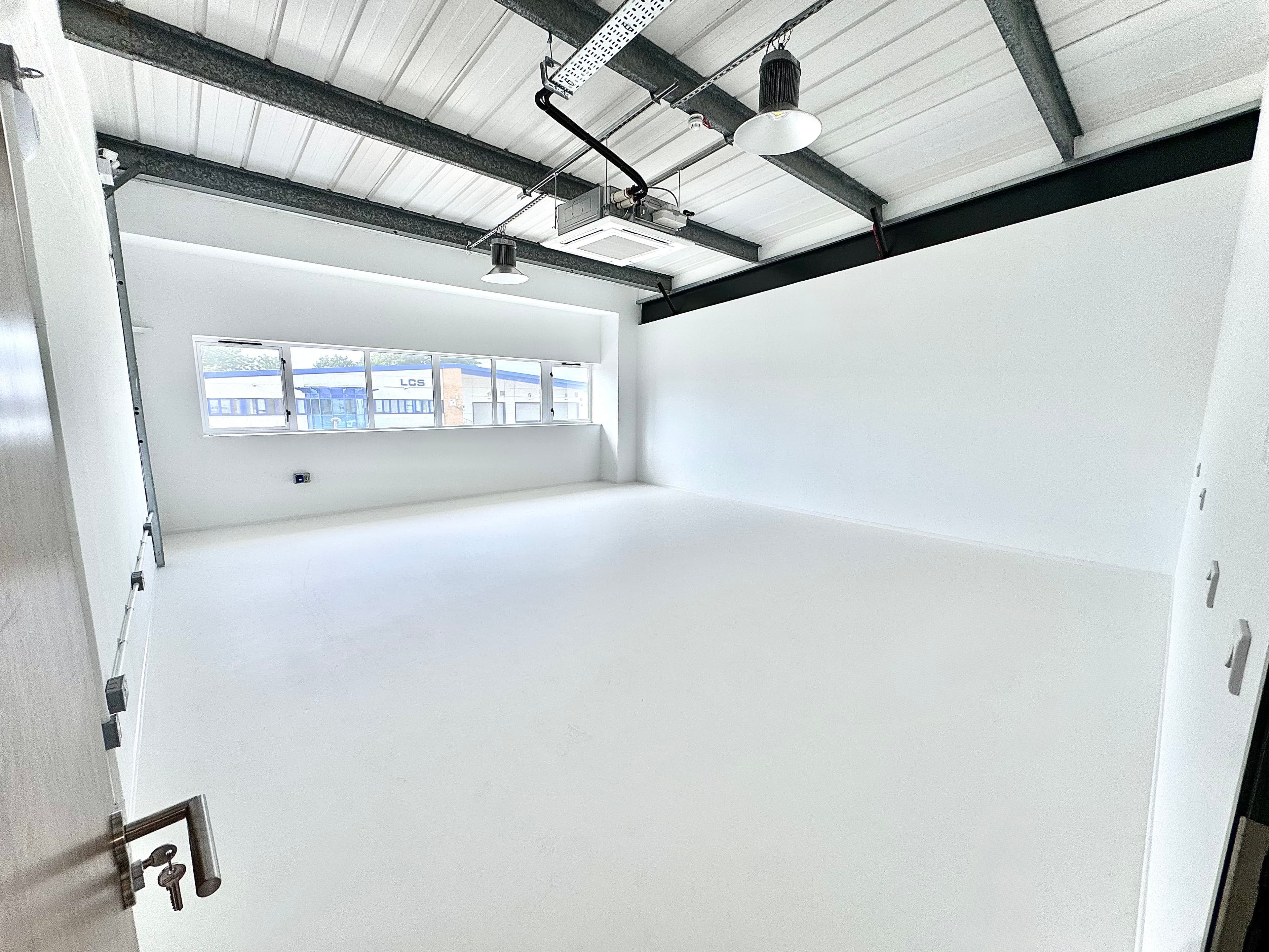 Natural light at Seasons Tribe Studios