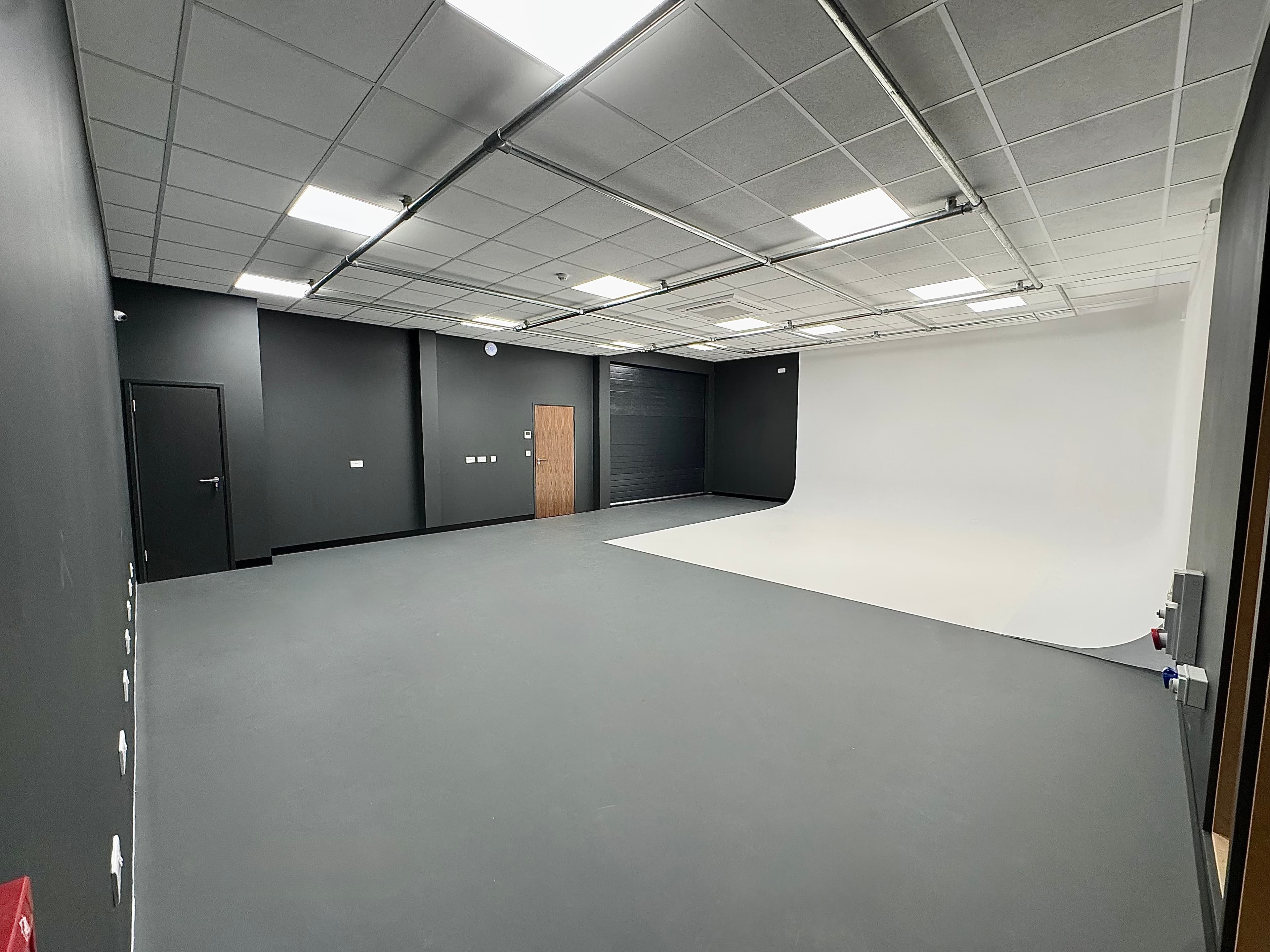 Inside Infinity cove